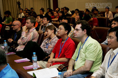 //news.gqwm8.org/../pic/2009/09/22/4.jpg